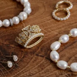 Gold Diadem Crown Brooch*Royal Collection Shop Hot