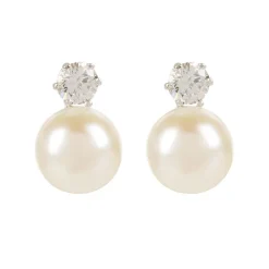 Large Pearl Earrings*Royal Collection Shop Clearance