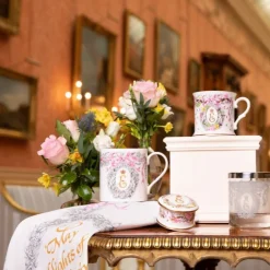 Queen Elizabeth Ii Commemorative Coffee Mug*Royal Collection Shop New